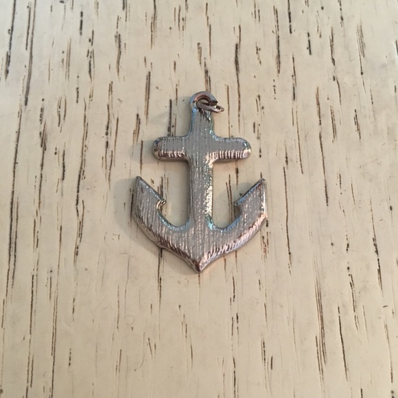 Small Black Anchor Charm - Picture 2 of 2